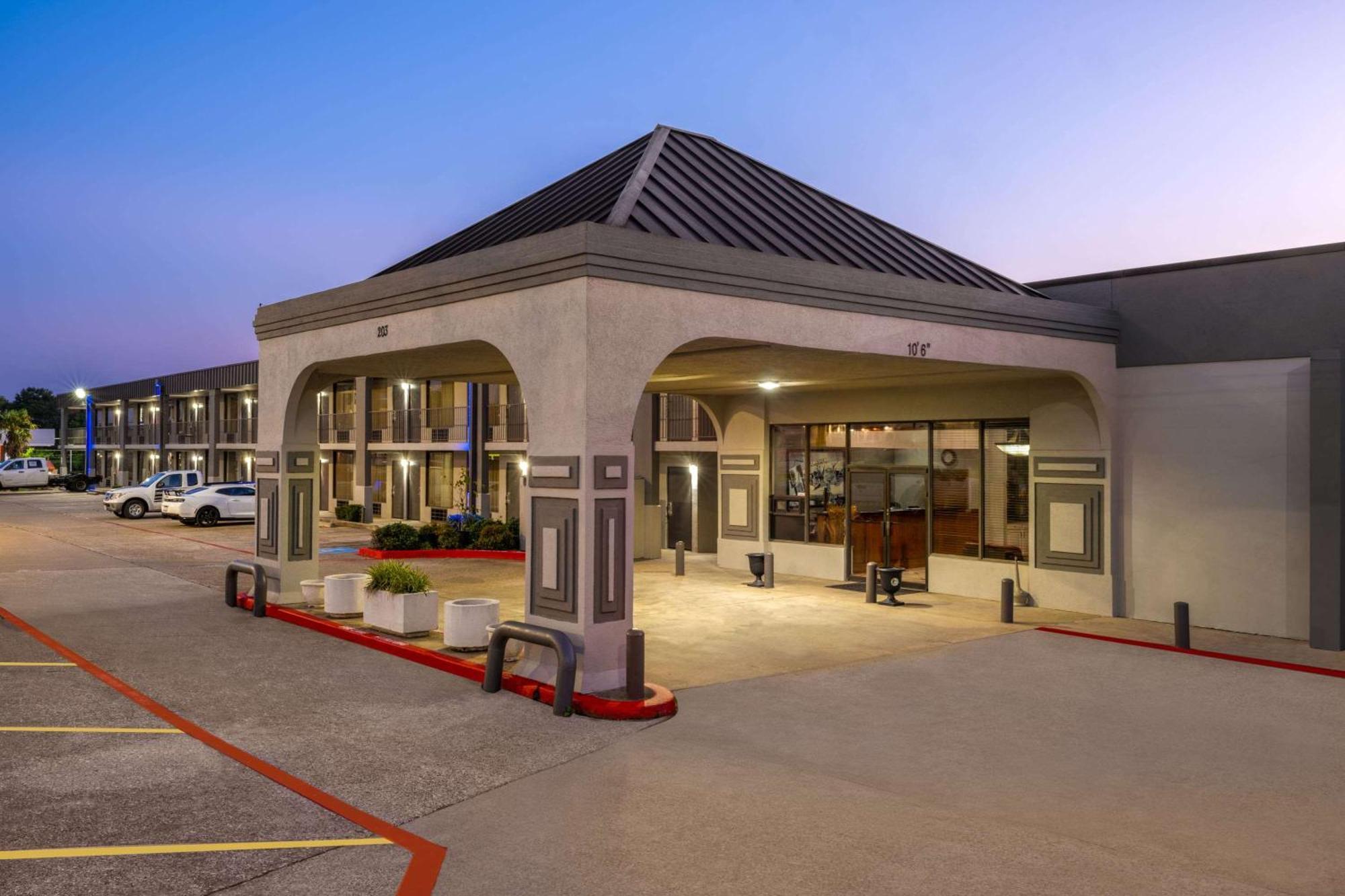 Motel Super 8 By Wyndham Longview/North Exterior foto