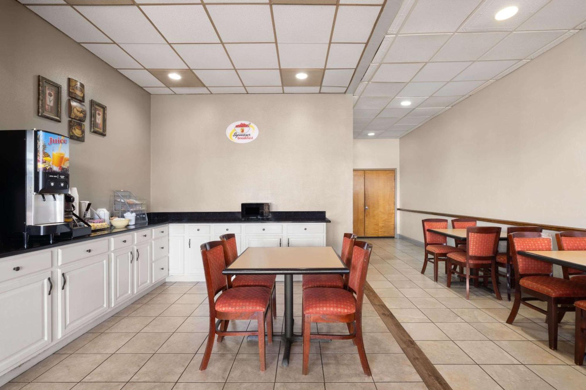 Motel Super 8 By Wyndham Longview/North Exterior foto